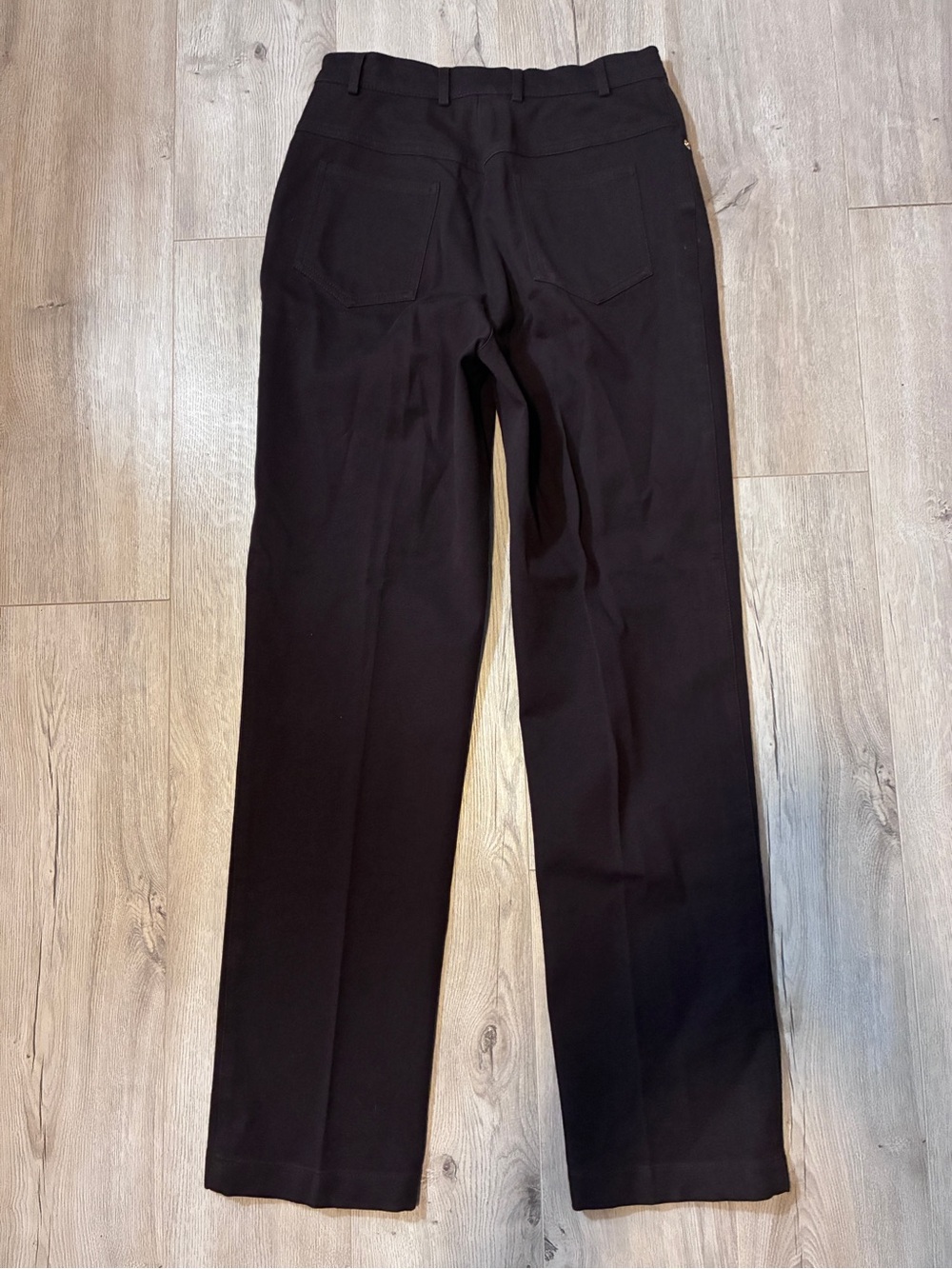 St. John Sport Black Straight Leg Pants Size 2 Gold Hardware Stretch - Picture 9 of 10